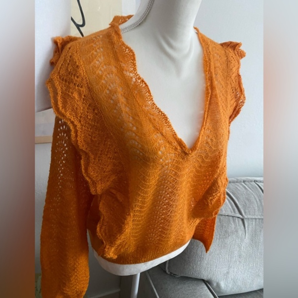 Mango knitted Open Work Boho Ruffles V Neck Cropped Orange Sweater Size L